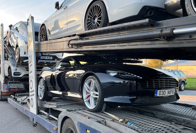 Aston Martin DB9 2013