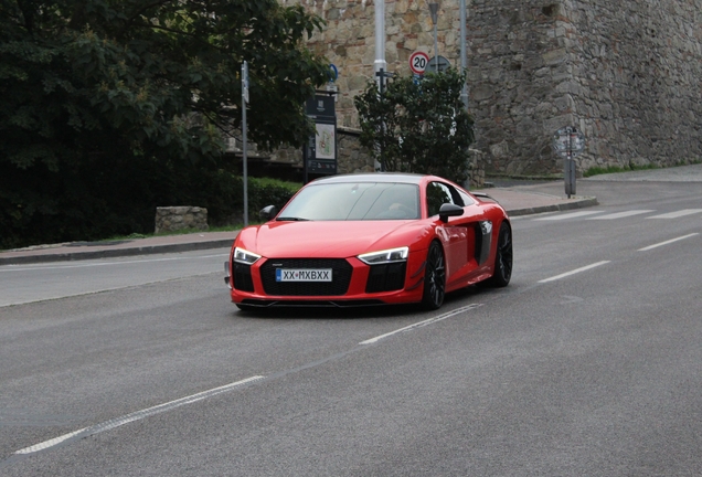 Audi R8 V10 Plus 2015