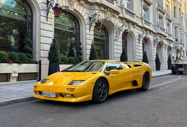 Lamborghini Diablo VT Roadster