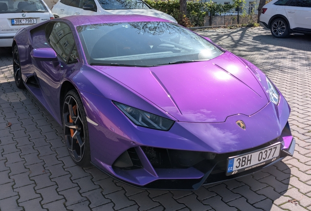 Lamborghini Huracán LP640-4 EVO