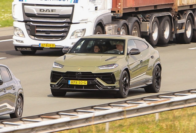Lamborghini Urus Performante