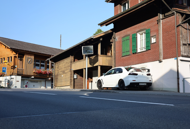 Mitsubishi Lancer Evolution X