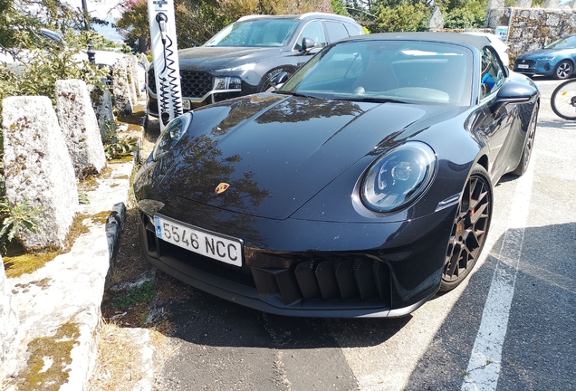 Porsche 992 Carrera 4 GTS Cabriolet MkII