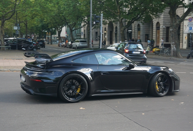 Porsche 992 GT3 MkII Weissach Package
