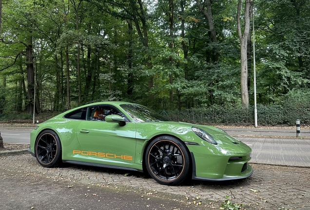 Porsche 992 S/T