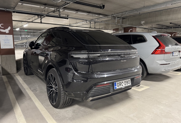 Porsche Macan EV Turbo