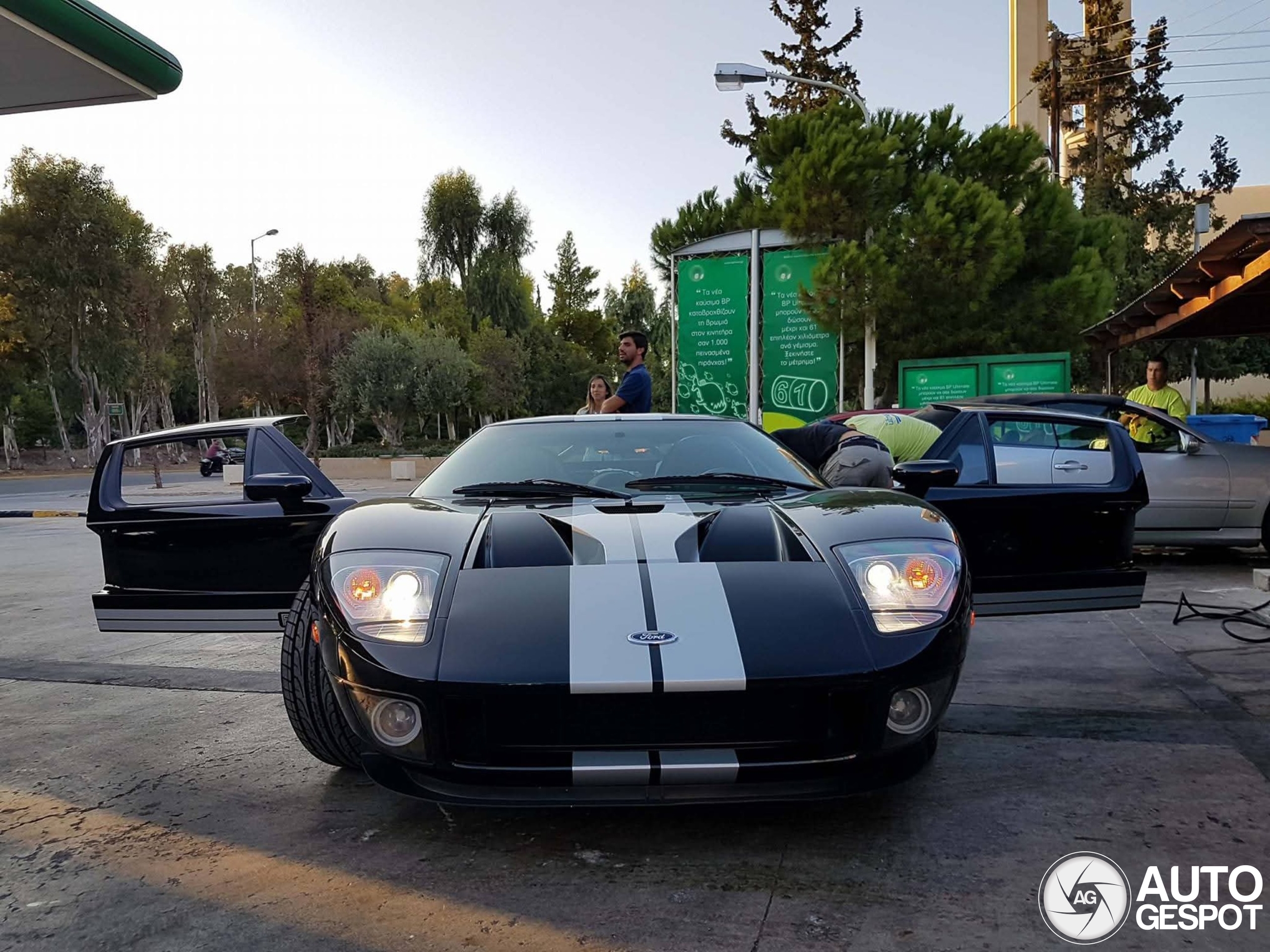 Ford GT