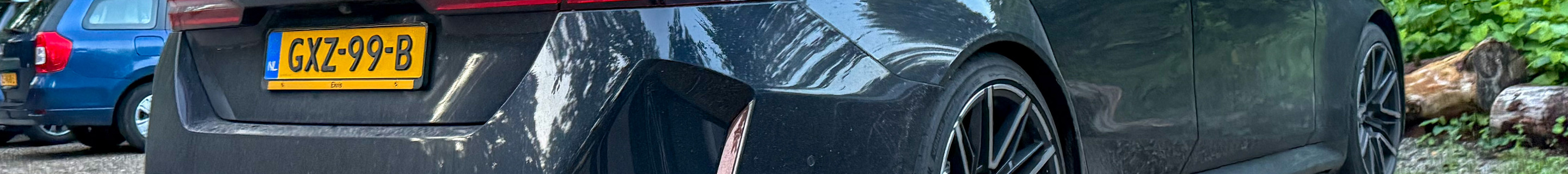 BMW M5 G90