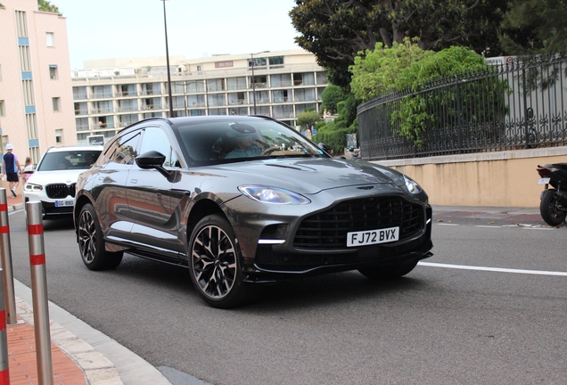 Aston Martin DBX707