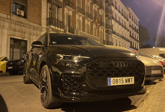 Audi RS Q8 2024
