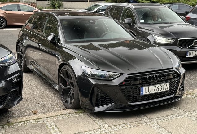 Audi RS6 Avant C8