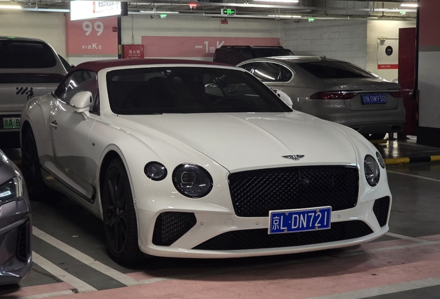 Bentley Continental GTC V8 2020