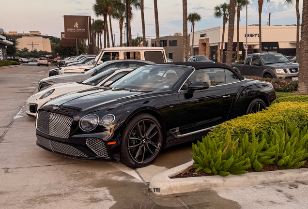 Bentley Continental GTC V8 2020