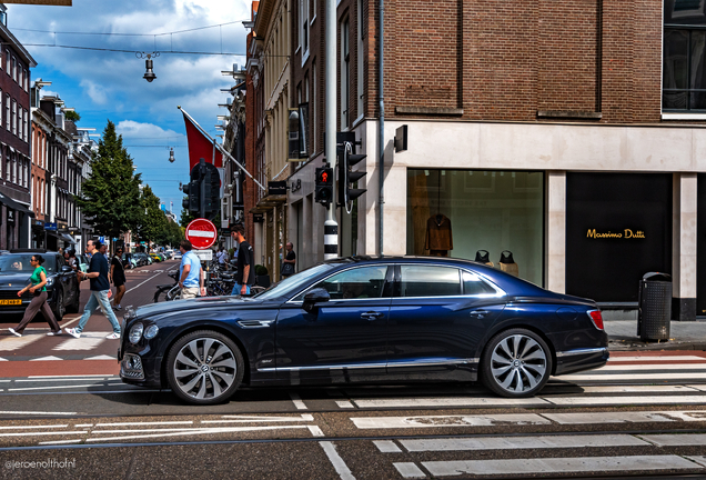 Bentley Flying Spur Hybrid