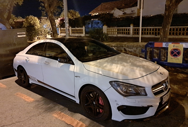 Mercedes-Benz CLA 45 AMG C117