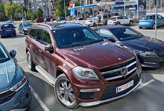 Mercedes-Benz GL 63 AMG X166