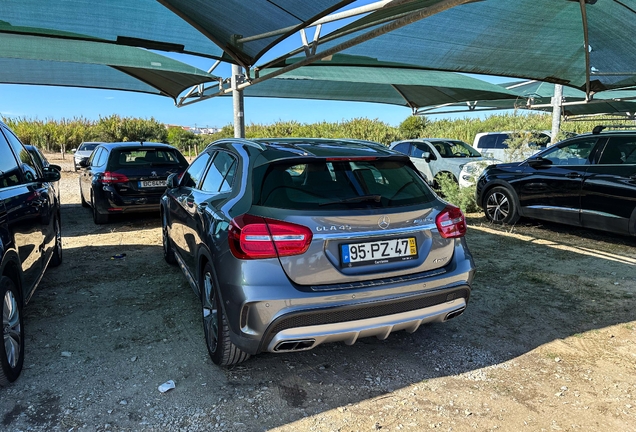 Mercedes-Benz GLA 45 AMG X156