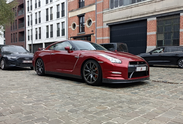 Nissan GT-R 2014