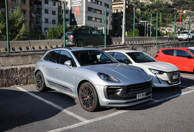 Porsche 95B Macan GTS MkIII