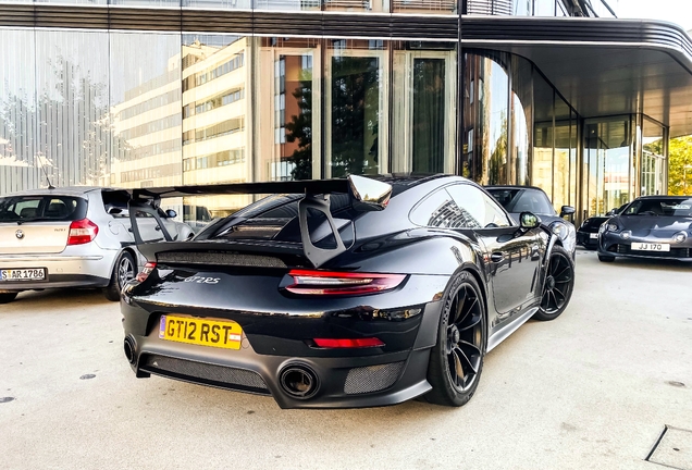 Porsche 991 GT2 RS Weissach Package