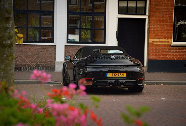 Porsche 992 Carrera 4 GTS Cabriolet MkII