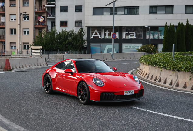 Porsche 992 Carrera 4 GTS MkII