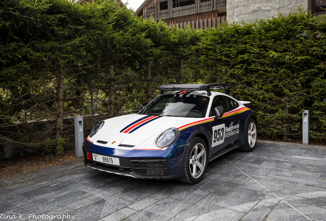 Porsche 992 Dakar