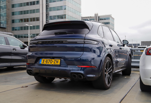 Porsche 9YA Cayenne Turbo E-Hybrid