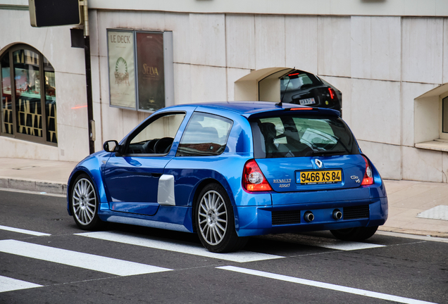 Renault Clio V6 Phase II