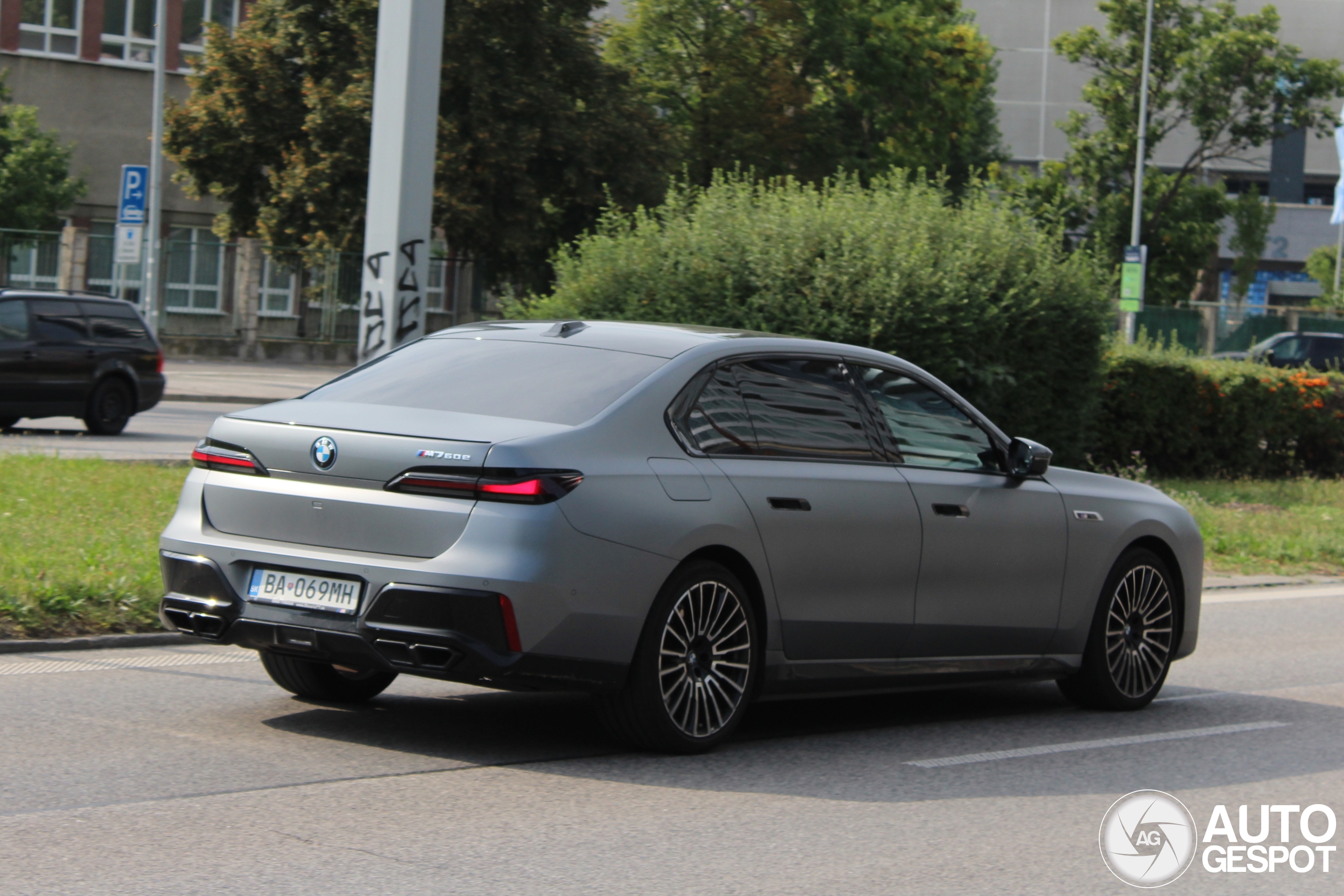 BMW M760e xDrive - 19 September 2025 - Autogespot