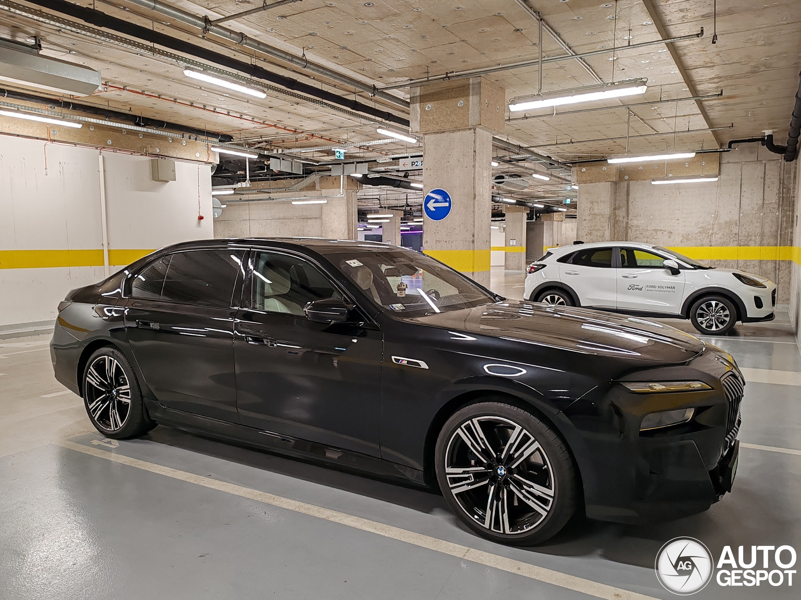 BMW M760e xDrive - 19 September 2025 - Autogespot