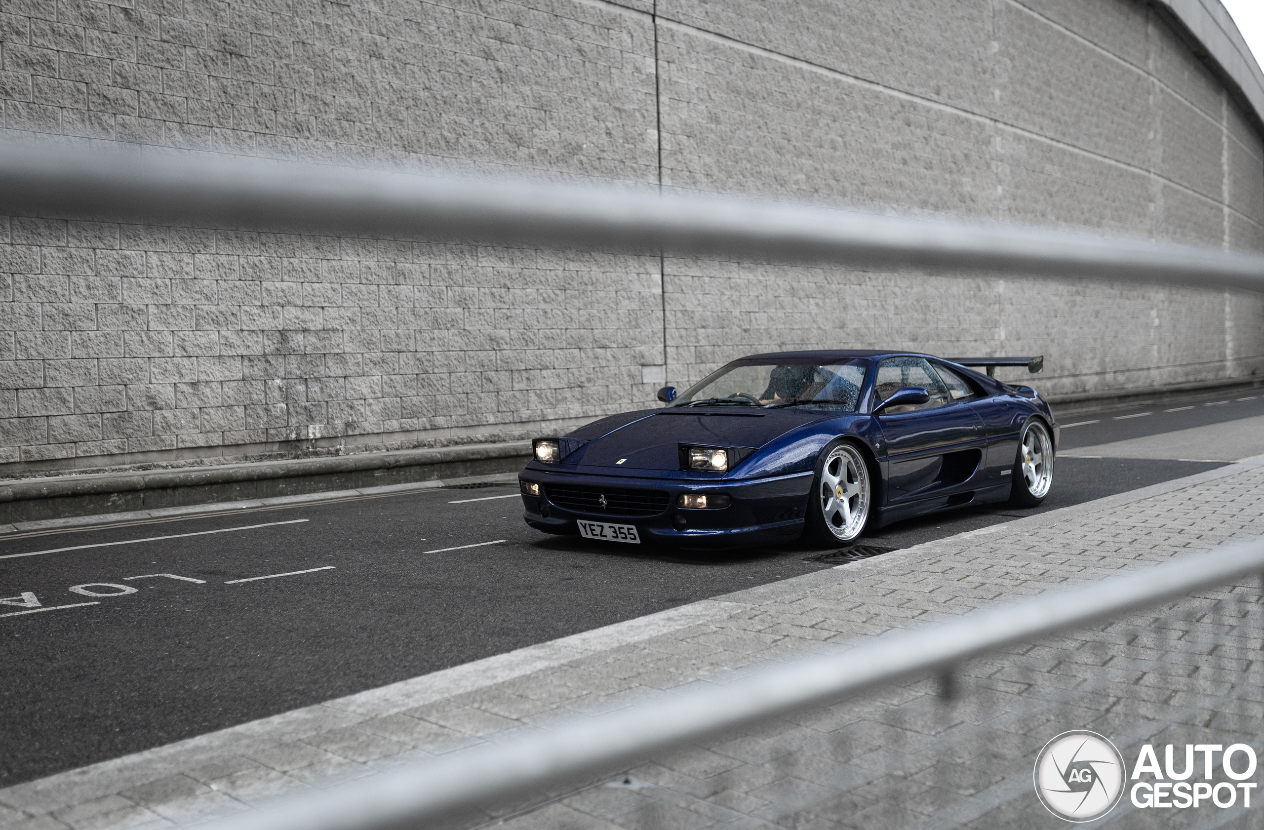 Ferrari F355 Berlinetta