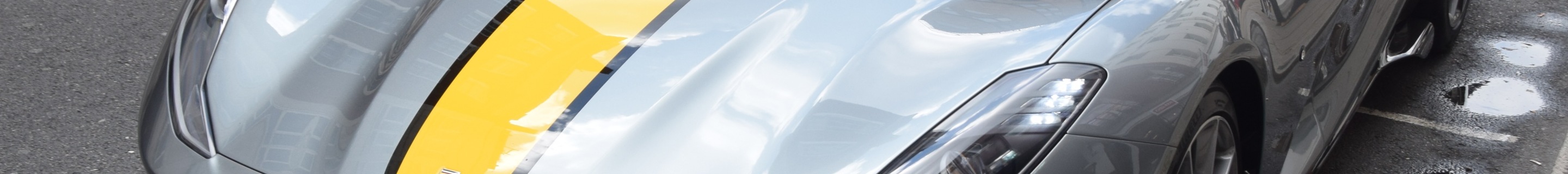 Ferrari 812 Competizione