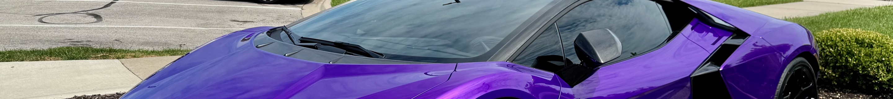 Lamborghini Revuelto