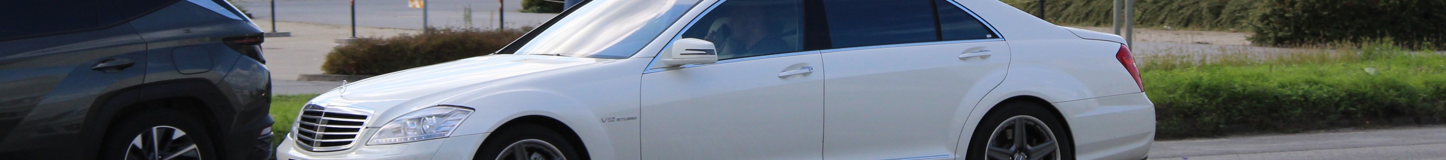 Mercedes-Benz S 65 AMG V221