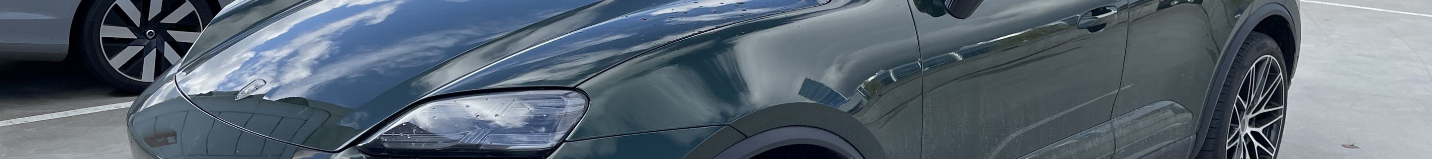 Porsche Macan EV Turbo