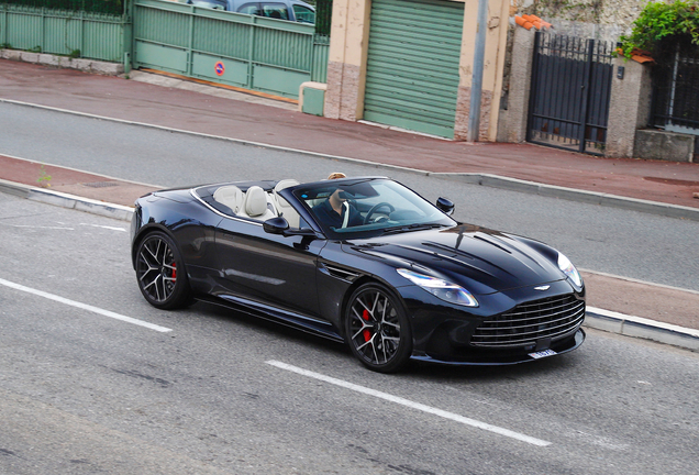 Aston Martin DB12 Volante