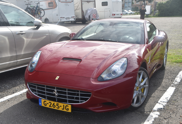Ferrari California