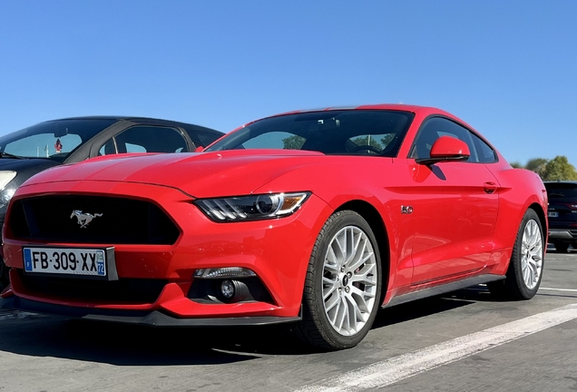 Ford Mustang GT 2015