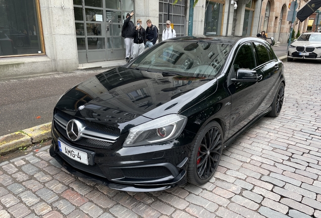 Mercedes-Benz A 45 AMG