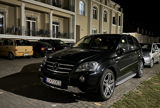 Mercedes-Benz ML 63 AMG W164 2009