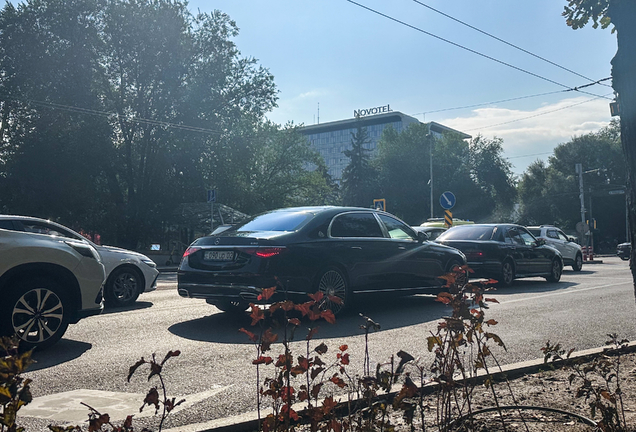 Mercedes-Maybach S 680 X223