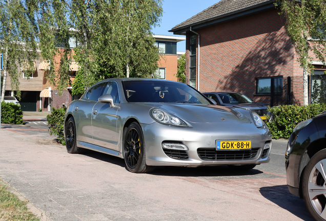 Porsche 970 Panamera Turbo MkI