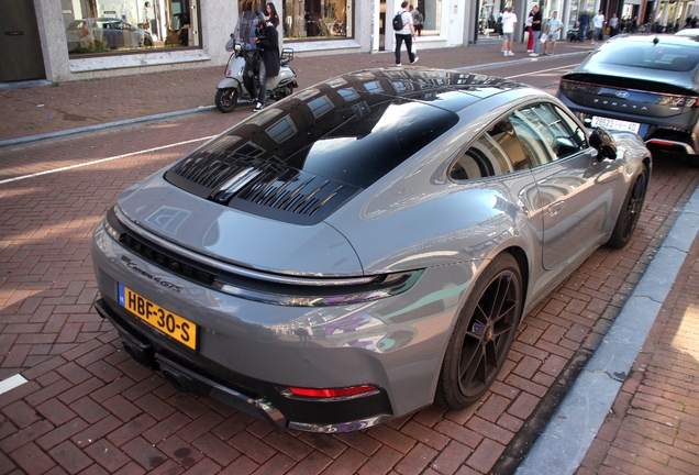 Porsche 992 Carrera 4 GTS MkII