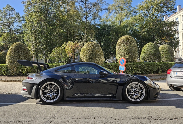 Porsche 992 GT3 RS MkI