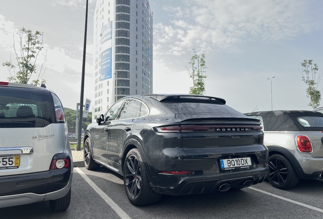 Porsche Cayenne Coupé Turbo E-Hybrid