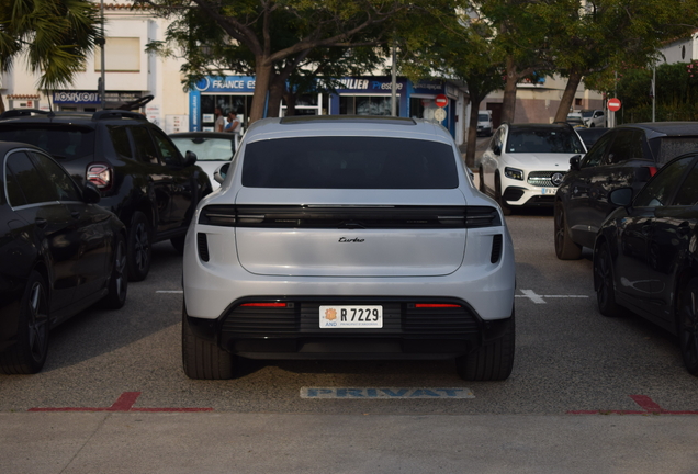 Porsche Macan EV Turbo