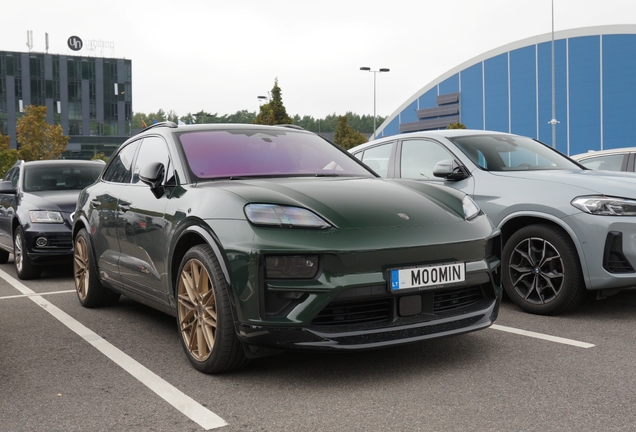 Porsche Macan EV Turbo