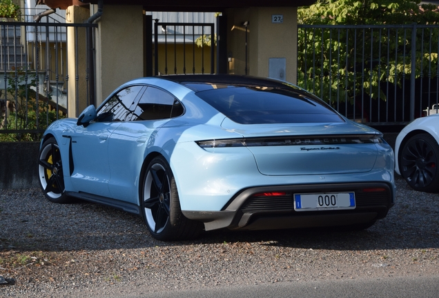 Porsche Taycan Turbo S MkI