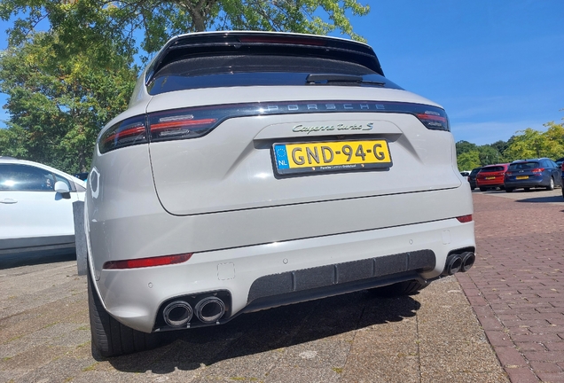 Porsche TechArt Cayenne Turbo S E-Hybrid